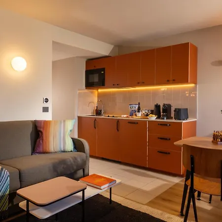 Yuna Montmartre - Apart Otel Paris