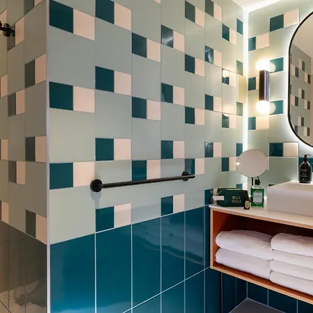 Yuna Montmartre - 4* Parijs