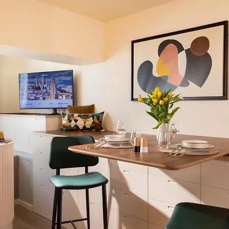 Aparthotel Yuna Montmartre - 4*