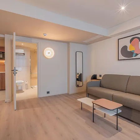 Yuna Montmartre - 4* باريس