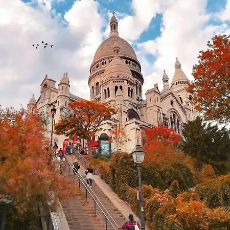 Апарт-отель Yuna Montmartre -