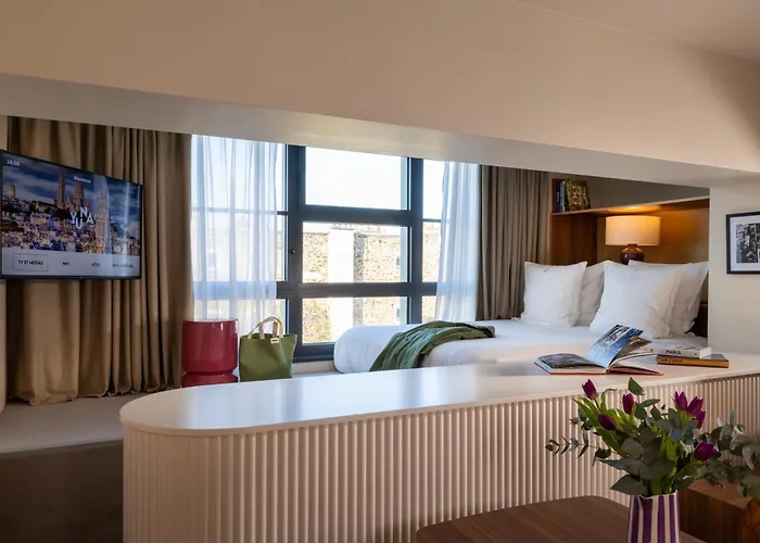 Yuna Montmartre - Parigi