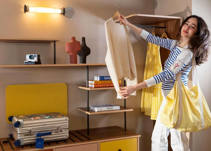 Aparthotel Yuna Montmartre - 4*