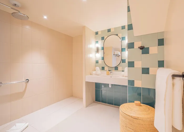 Yuna Montmartre - Aparthotel