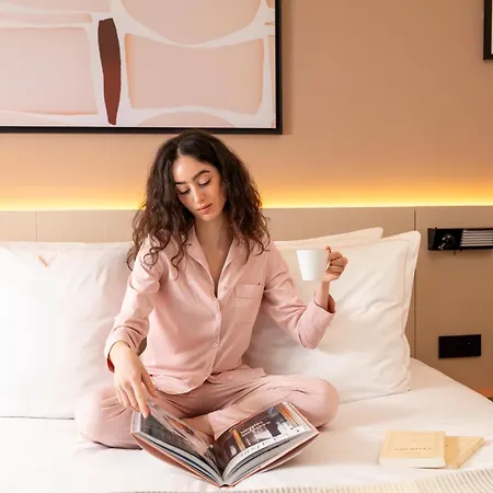 Yuna Montmartre - 4* Париж