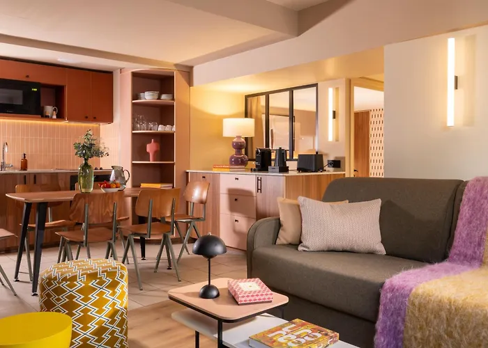 Yuna Montmartre - 4* Paris