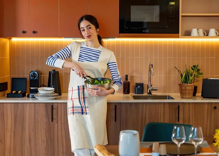 Yuna Montmartre - Apart Otel 4*